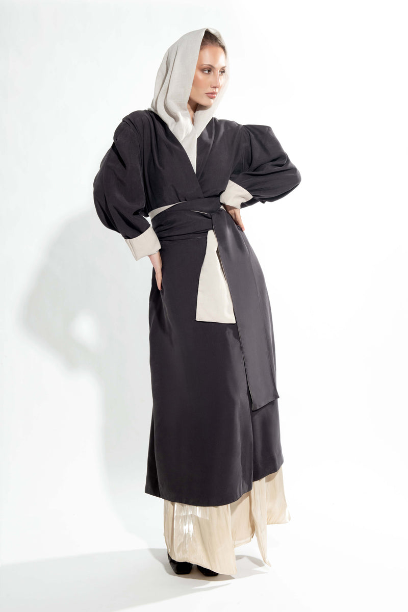 Volume Shoulder Abaya in Plum Pudding