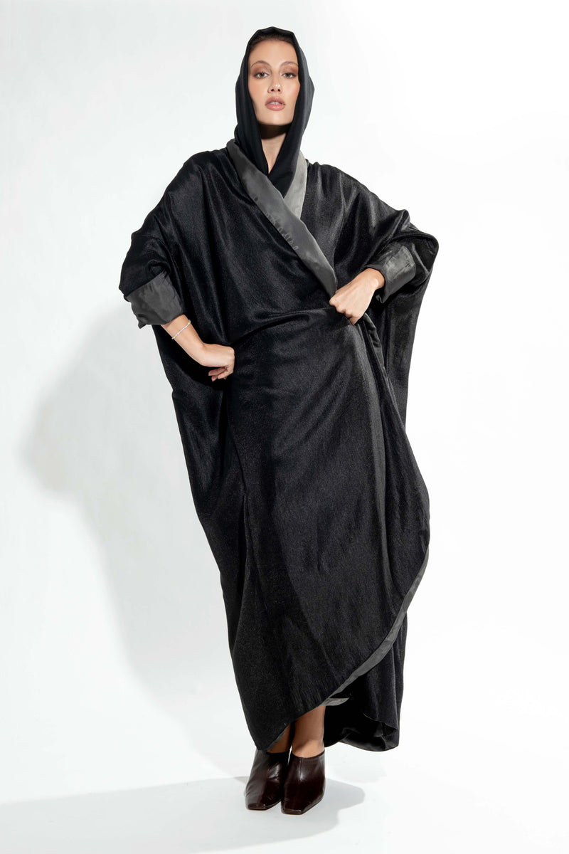 Reversible Luminous Bisht Abaya in Black