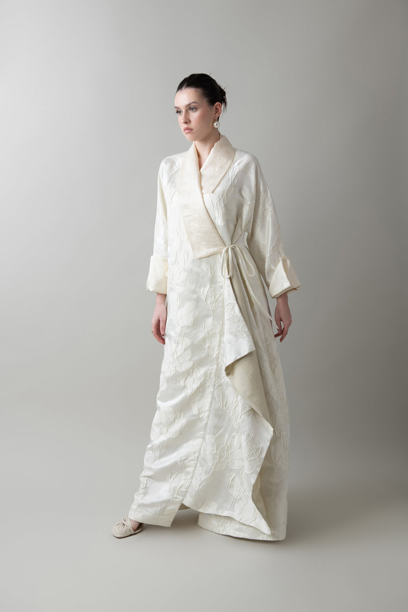 Blossom Abaya in Ivory & Wheat