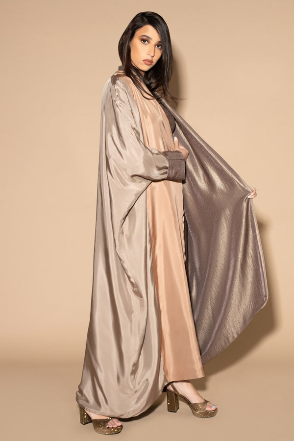 Reversible Luminous Bisht Abaya in Blush